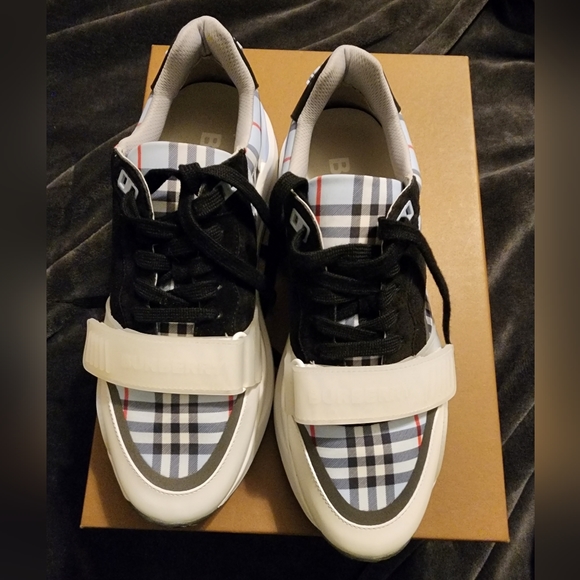 Burberry Shoes - Burberry Sneakers